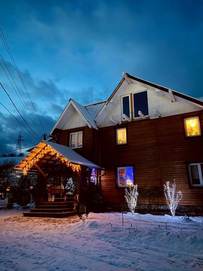 Karpats'Kyi Kalejdoskop Hotel Szlavszke Kültér fotó