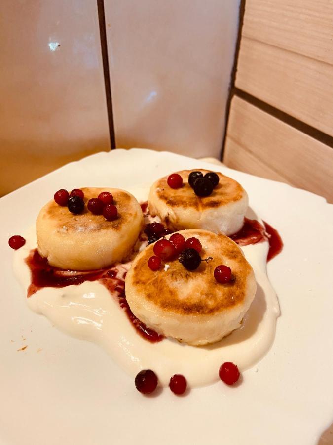 Karpats'Kyi Kalejdoskop Hotel Szlavszke Kültér fotó