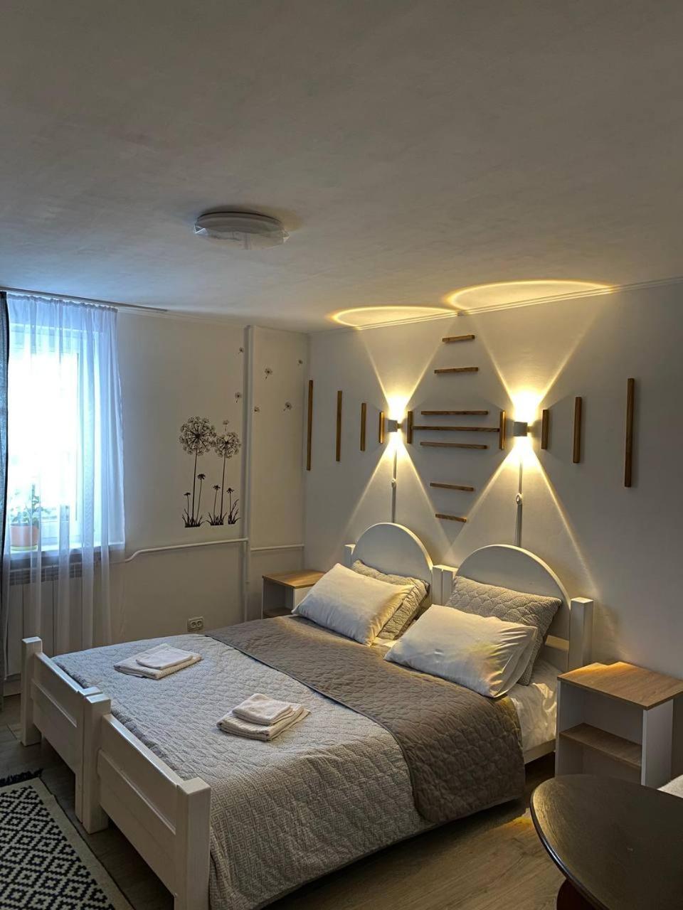 Karpats'Kyi Kalejdoskop Hotel Szlavszke Kültér fotó